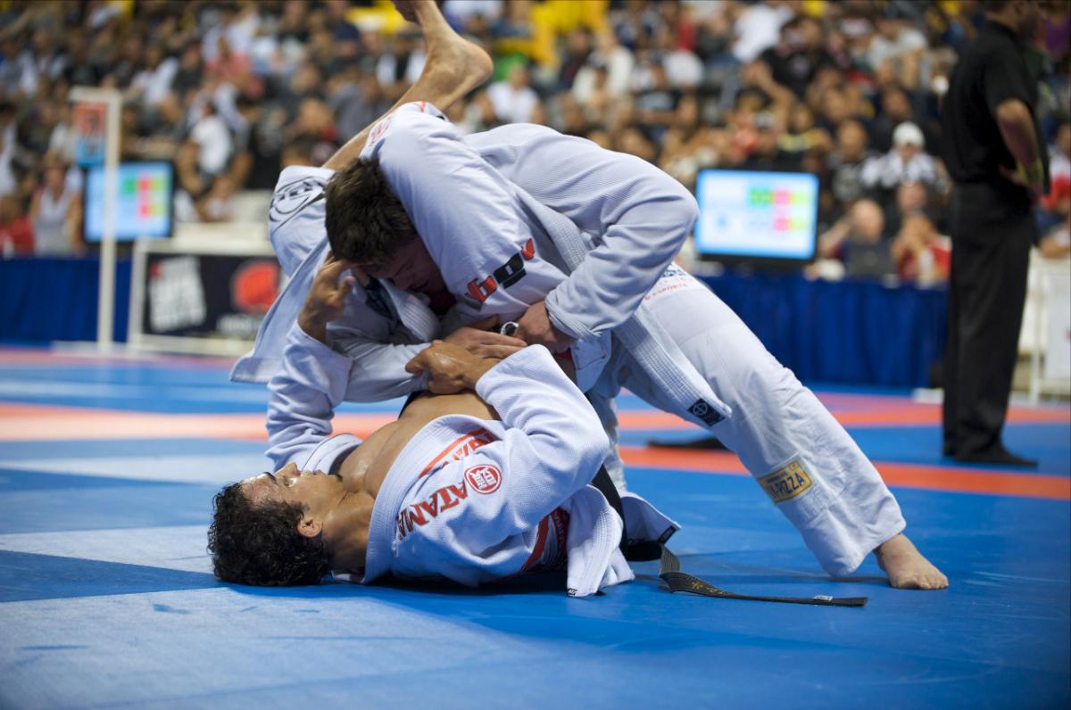 10 Reasons Why Brazilian Jiu-Jitsu Is The Perfect Martial Art | Author lionheartmma | Sociomix