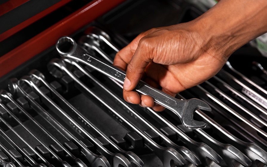 Automotive Tool Suppliers: Types, Tools & Buying Tips