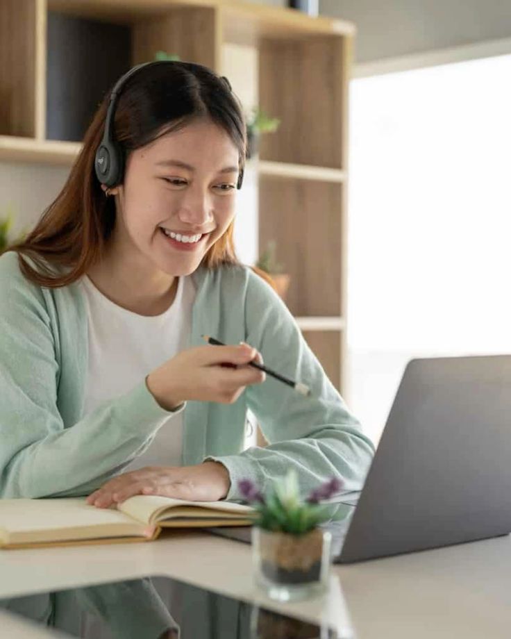 Rocket Languages™ Official | Learn Any Language Easily